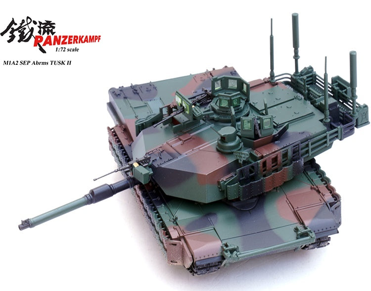 M1A2 SEP TUSKII (CAMO) PANZERKAMPF 1/72 12210PB