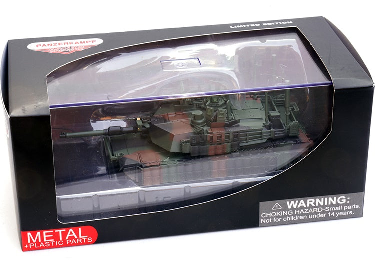 M1A2 SEP TUSKII (CAMO) PANZERKAMPF 1/72 12210PB