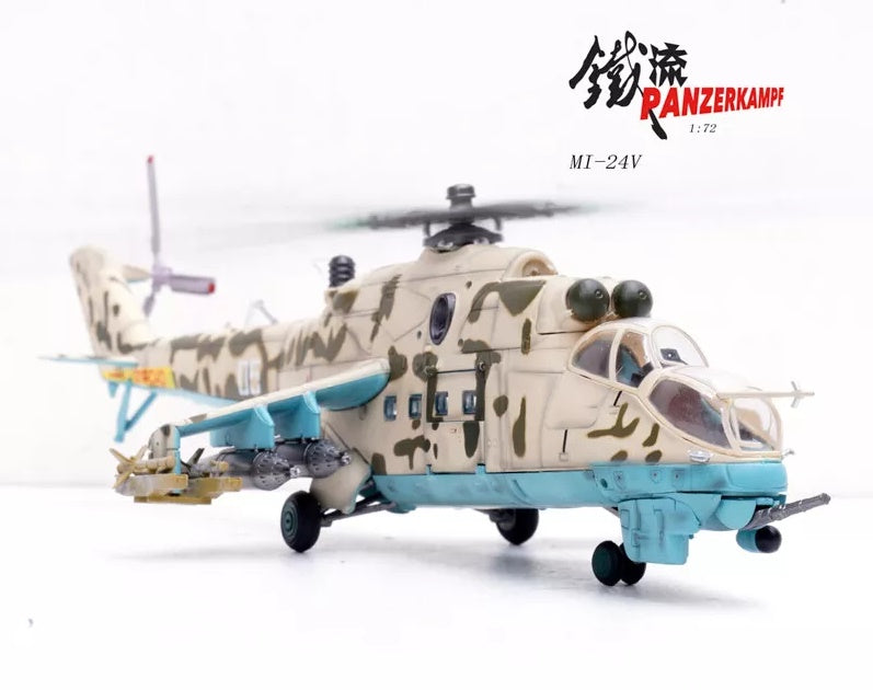 Mil Mi-24V Hind-E Helicopter Soviet Army Panzerkampf 1/72 14005PB