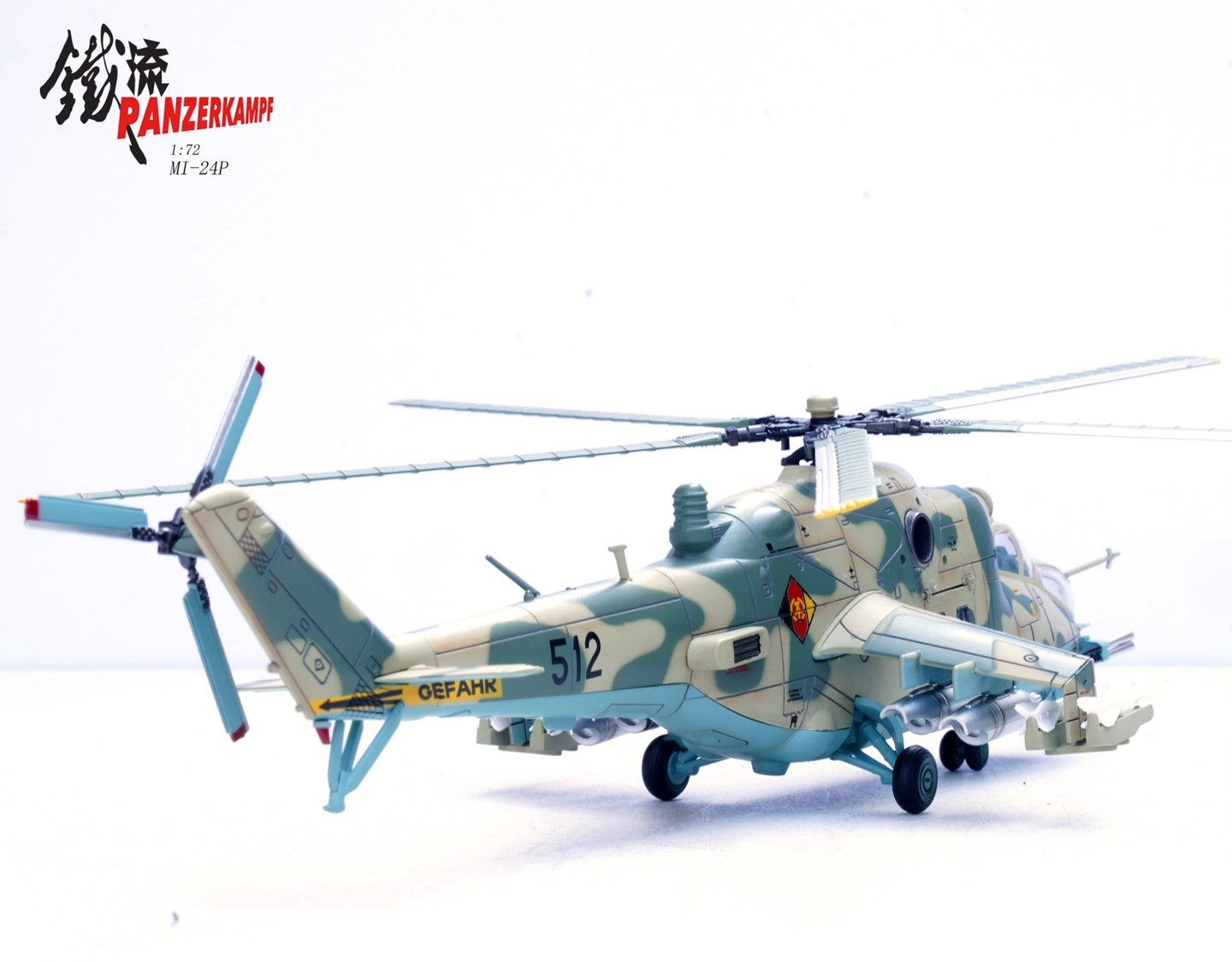 Mil Mi-24P Hind 5th Helicopter Sqn. 512 East Germany Panzerkampf 1/72 14005PG