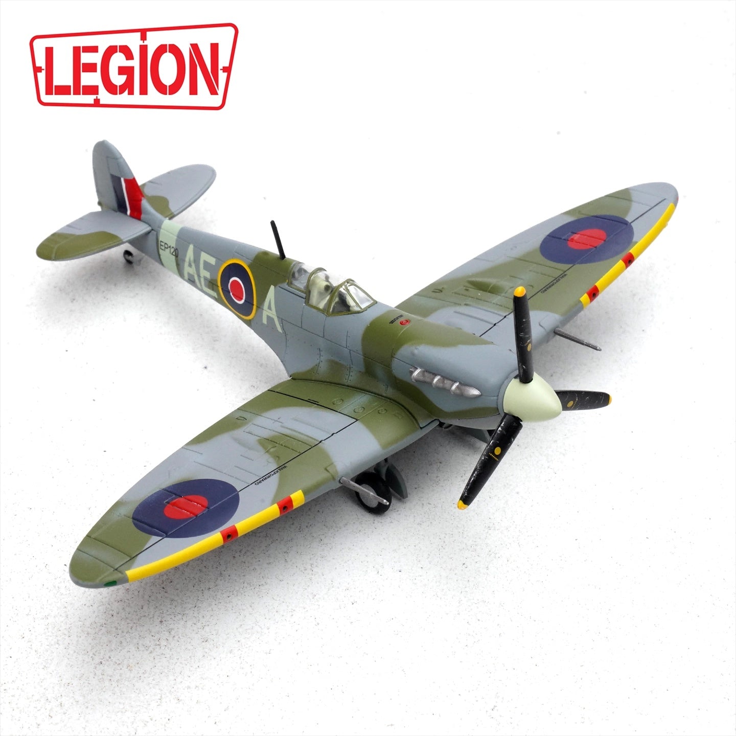 Supermarine Spitfire MKVB AE-A 402 Sqn. LEGION 1/72 die-cast model 14618LB