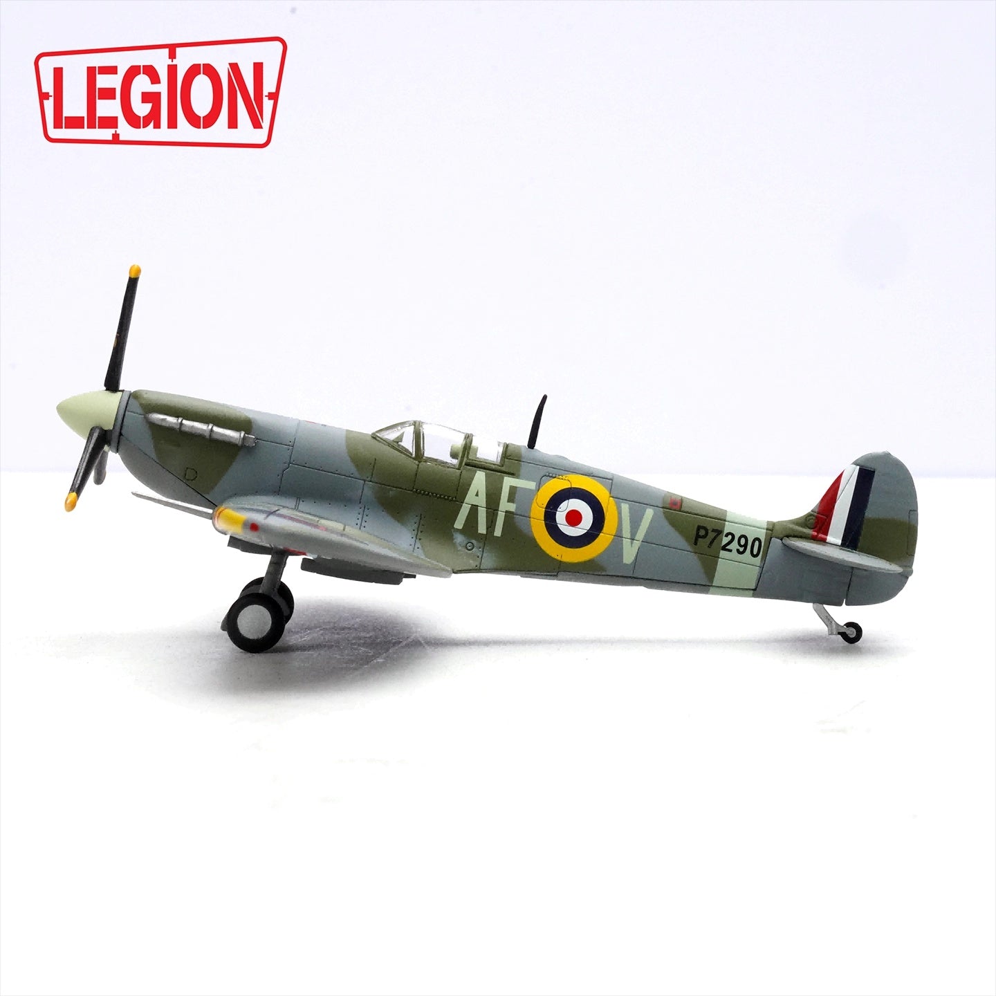 Supermarine Spitfire MK.IIA, Air Fighting Development Unit, RAF LEGION 1/72 14618LD