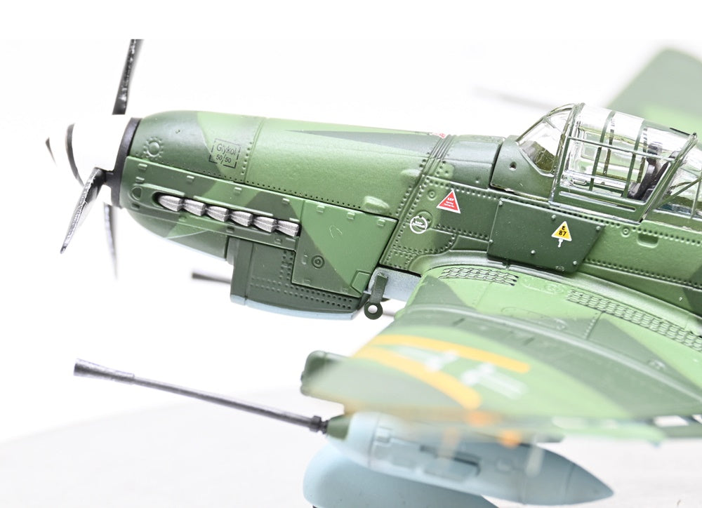 Stuka Ju-87G2 10.(PZ)/SG 2 Immelmann W.Nr.494193 PANZERKAMPF 1/72 14647PB