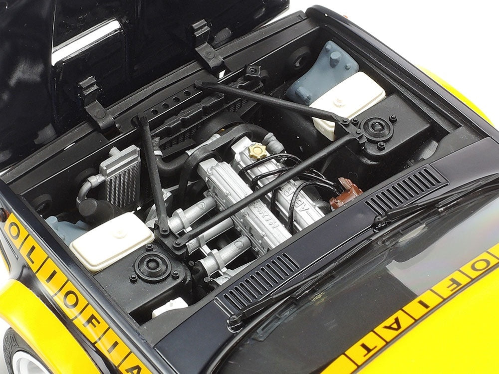 131 ABARTH RALLY OLIO FIAT Tamiya 1:20 plastic kit 20069
