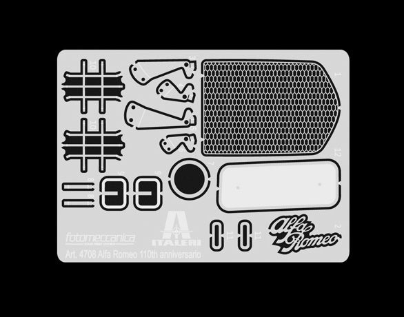 Alfa Romeo 8C 2300 Roadster ITALERI 1/12 plastic kit 4708
