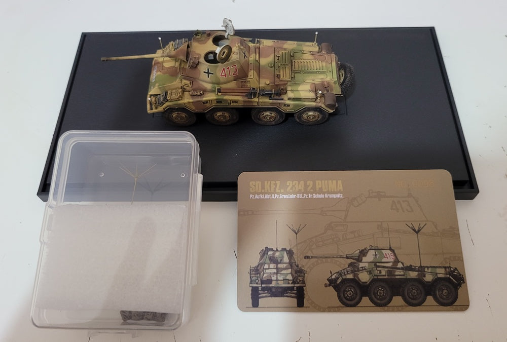 German SD.KFZ.234/2 PUMA #413 (turret covers opened) MODOU Model 1/72 MD72008O