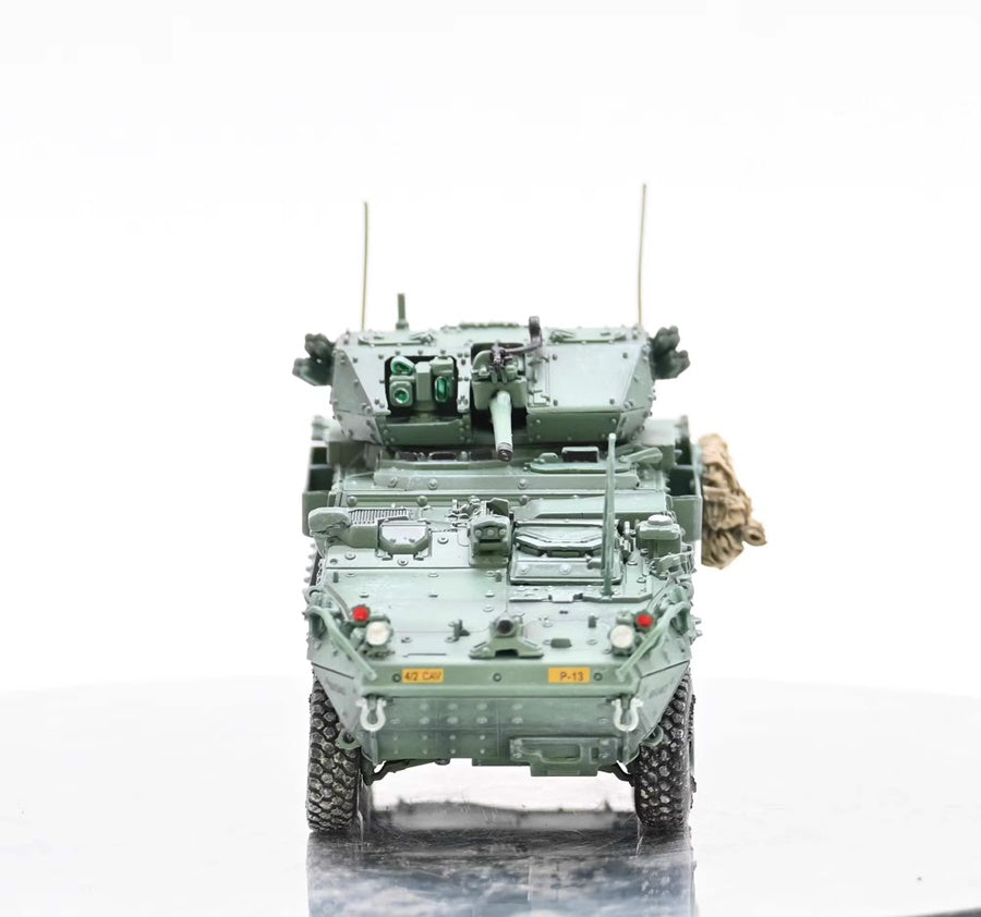 M1128 Mobile Gun System P-13 (Green) 3R MODEL 1/72