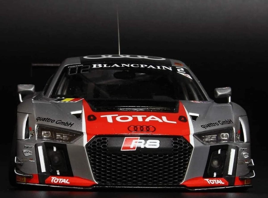 Audi R8 LMS GT3 SPA 24 Hours 2015 HOBBY NuNu 1/24 kit PN24004