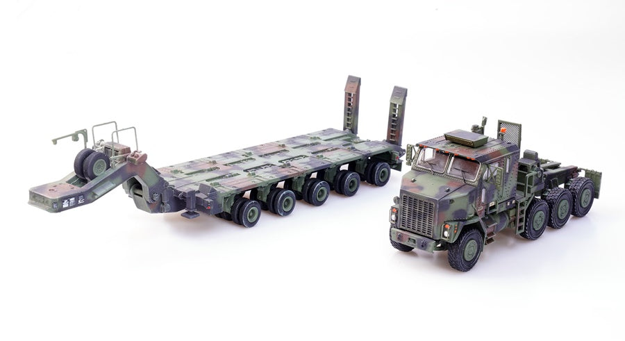 U.S. M1070 Tank Transporter Tractor (CAMO) PANZERKAMPF 1:72 12206PA