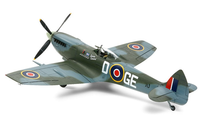 Supermarine Spitfire Mk.XVIe TAMIYA 1:32 plastic kit 60321