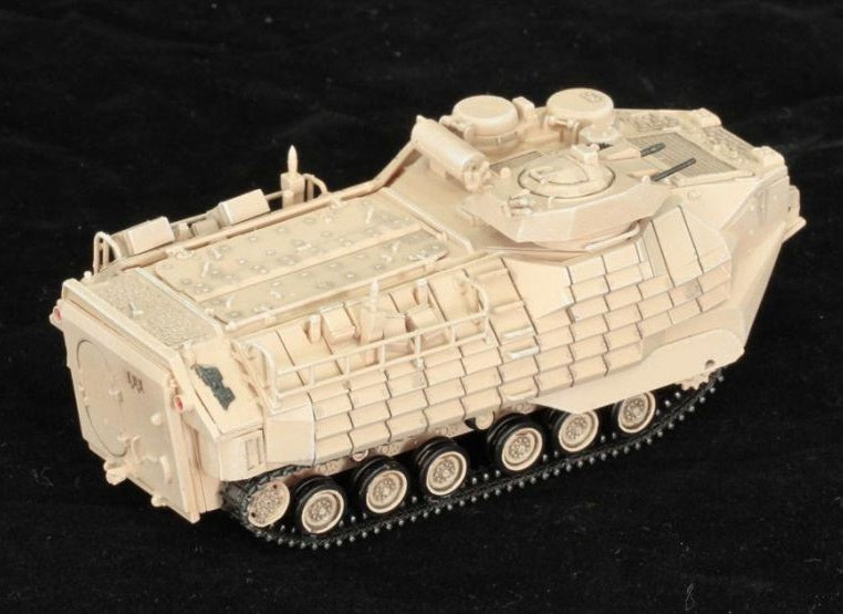 AAVP-7A1 (desert) w/Enhanced Applique Armor Kit DRAGON 1:72 63019