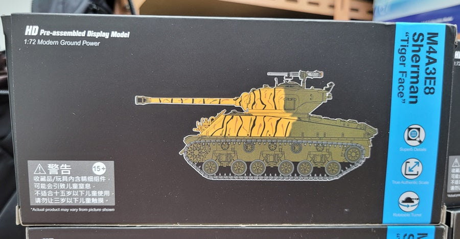 M4A3E8 Sherman 24th Infantry Div. Korea 1951 DRAGON ARMOR 1/72 63152