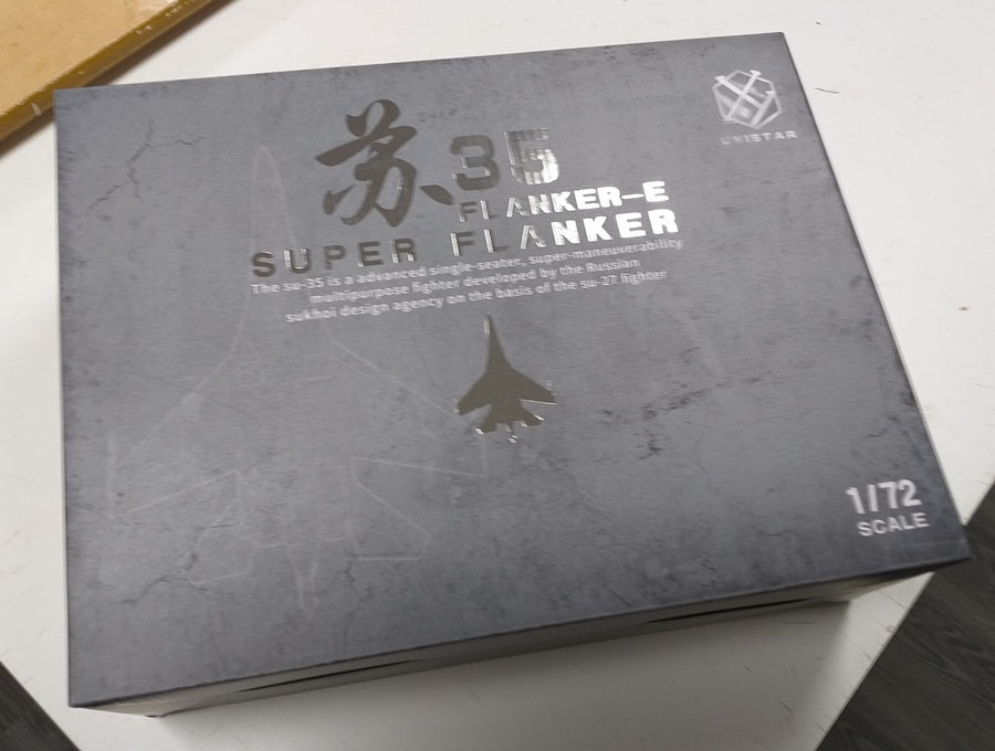 Chinese Air Force Su-35 UNISTAR 1:72 USZ072001