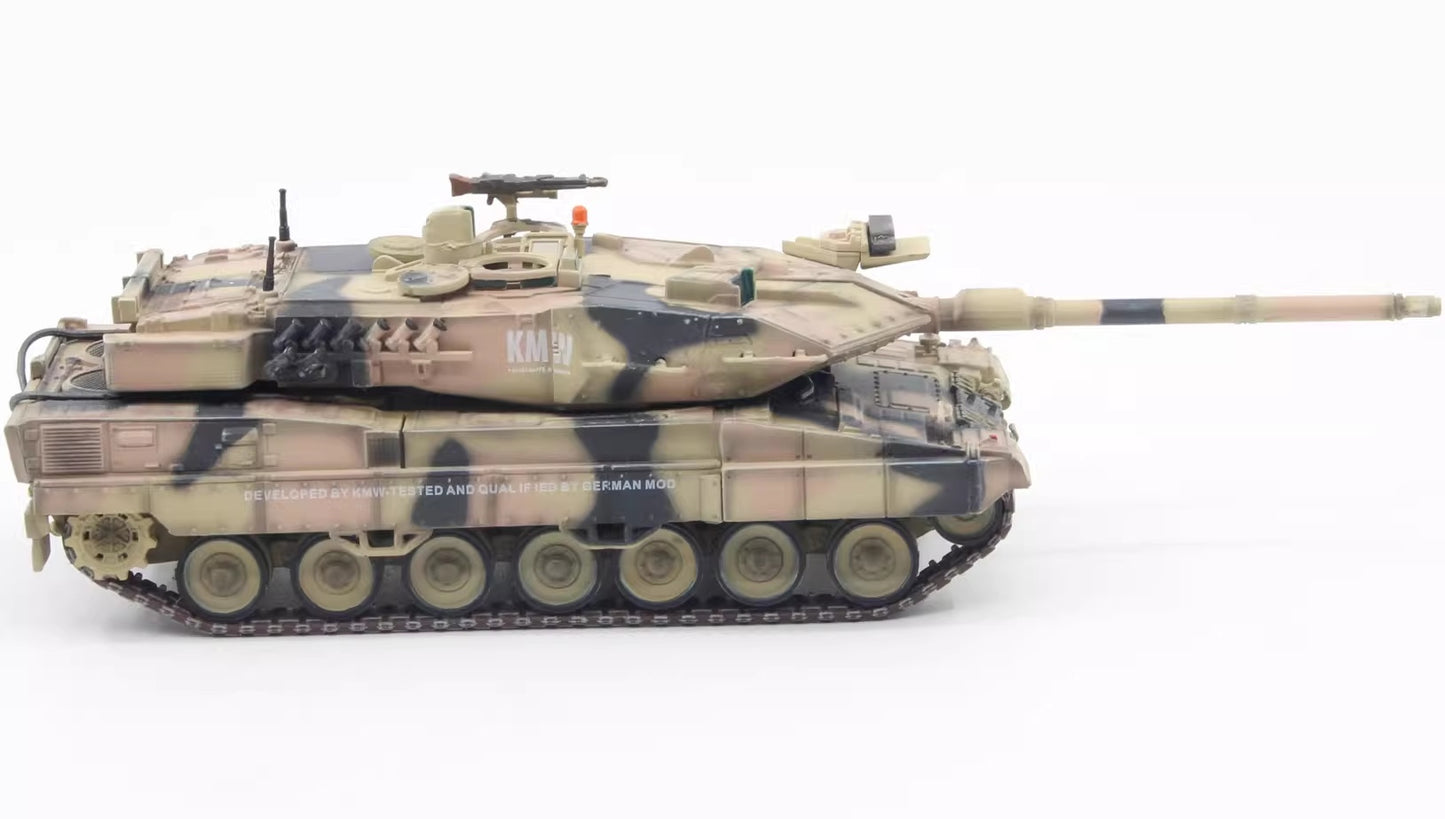 German Leopard 2 A7 Main Battle Tank Desert Camo PANZERKAMPF 1:72 12174PB