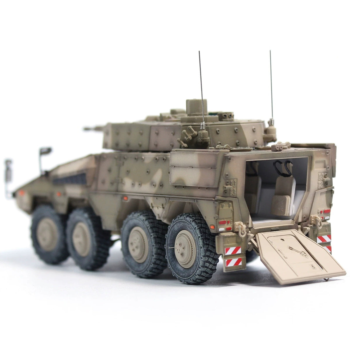 ARTEC GmbH Boxer CRV Bundeswehr, Germany PANZERKAMPF 1/72 12251PC