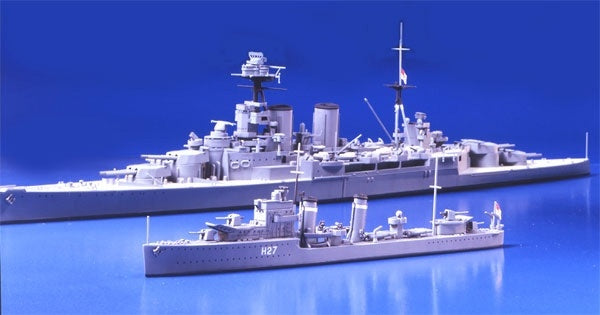 British Battle Cruiser Hood & E Class Destroyer Tamiya 1/700 plastic kit 31806
