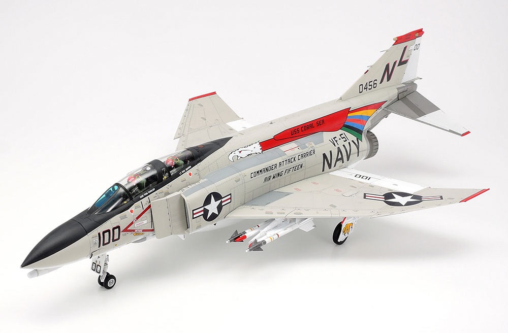 McDonnell Douglas F-4B Phantom II TAMIYA 1/48 plastic kit 61121