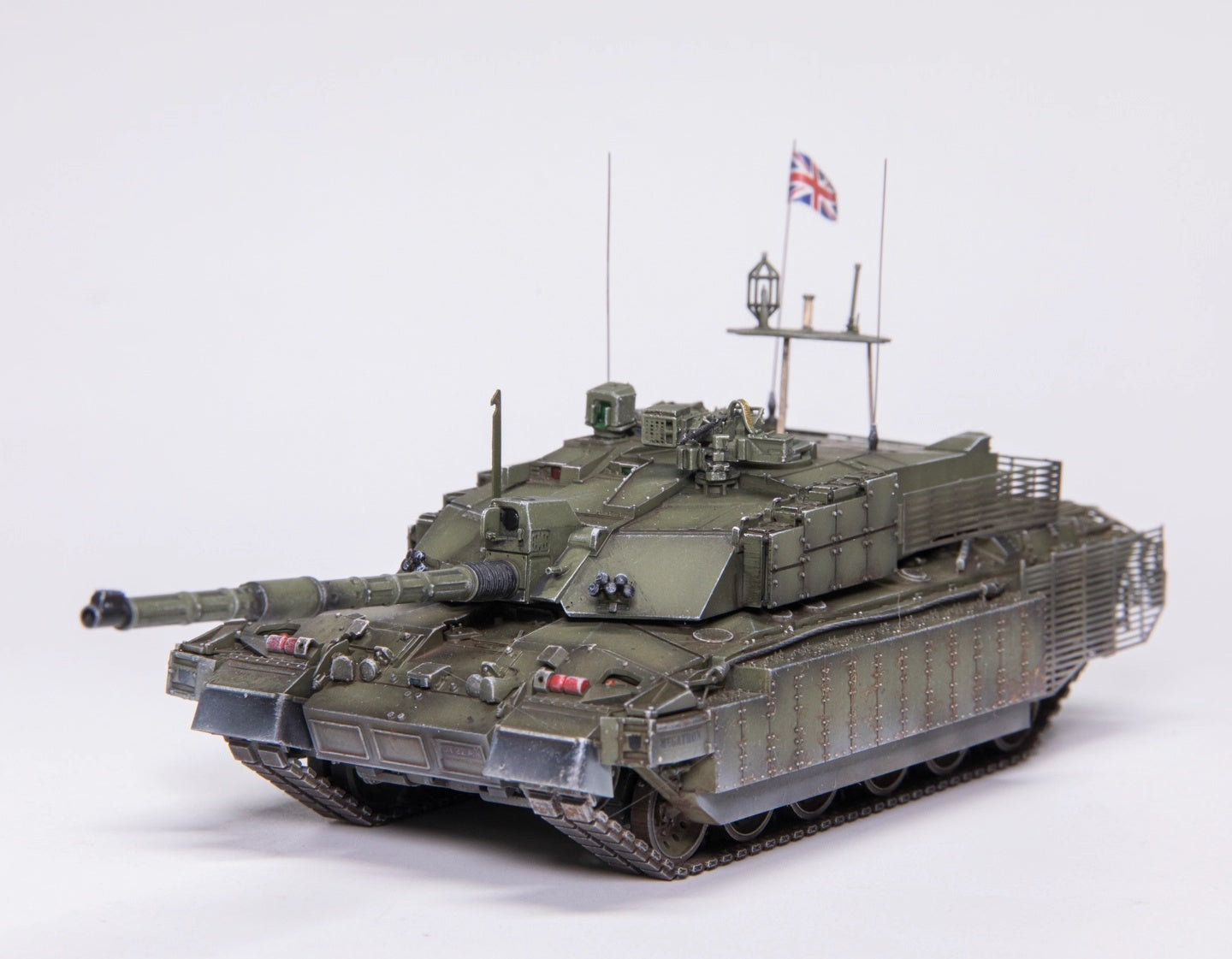 BRITISH CHALLENGER 2 TES Main Battle Tank AM Model 1/72