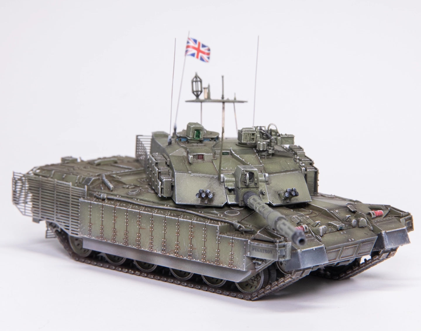 BRITISH CHALLENGER 2 TES Main Battle Tank AM Model 1/72