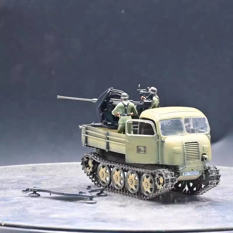German RSO + FLAK38 20mm (desert, grey combo) w/ 2 figures 3R Model 1/72