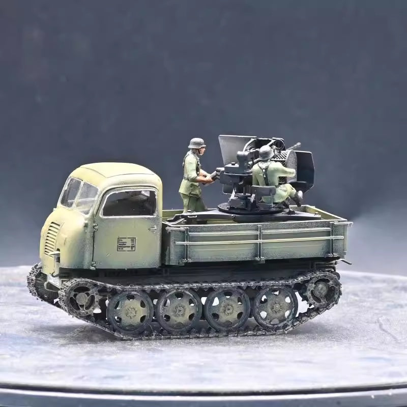 German RSO + FLAK38 20mm (desert, grey combo) w/ 2 figures 3R Model 1/72