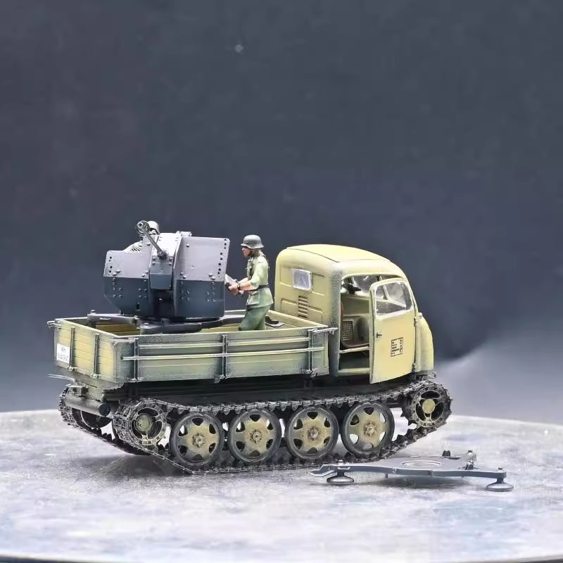 German RSO + FLAK38 20mm (desert, grey combo) w/ 2 figures 3R Model 1/72