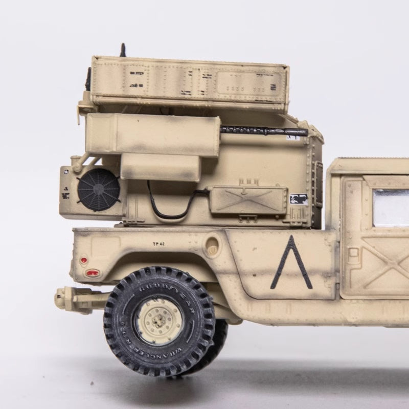 M1097 HMMWV Hummer AN/TWQ-1 Avenger (desert) T-Model 1/72 TF7376