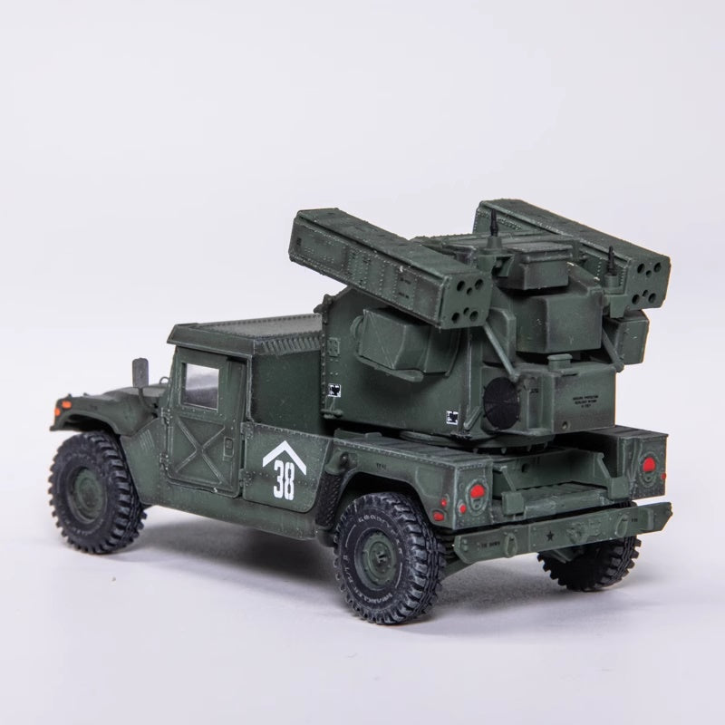 M1097 HMMWV Hummer AN/TWQ-1 Avenger (green) T-Model 1/72 TF7378