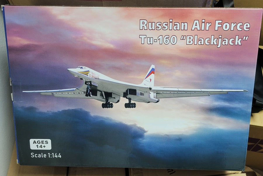 Russian Air Force Tu-160 "Blackjack" WLTK 1/144 die-cast model