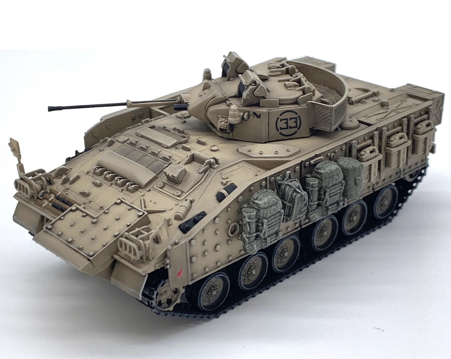 FV510 Warrior British Army IFV ARTISAN 1/72 finished model