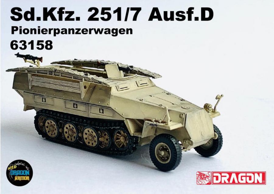 Sd.Kfz. 251/7 Ausf.D Pionierpanzerwagen DRAGON ARMOR 1:72 63158